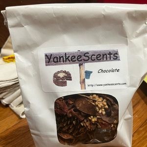 Yankee Scent chocolate potpourri